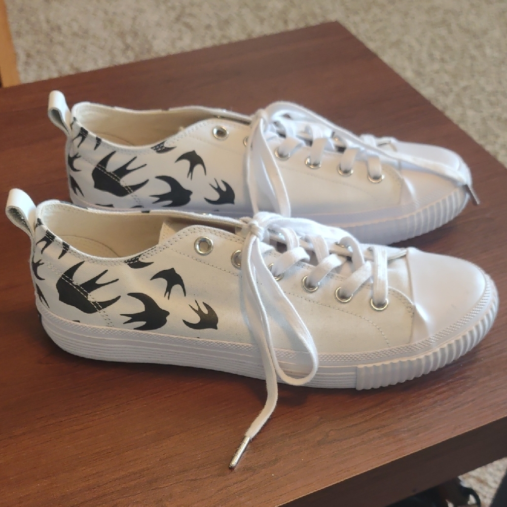 McQ Alexander McQueen Swallow Swarm Sneakers